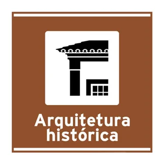 QI-TUR-024 — Arquitetura histórica