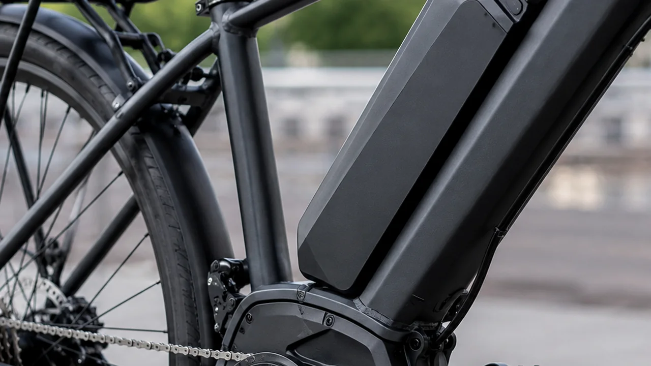 Bateria de bicicleta elétrica: quanto dura, como calcular Wh e quando precisa trocar